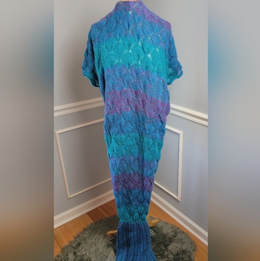 OMBRE Teal Purple Crochet Knit Mystical Fairy Mermaid Tail Cocoon Throw Blanket - Picture 2 of 8